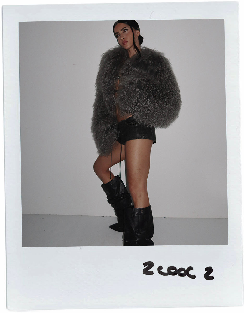 FANCI CLUB CROPPED FUR COAT (NUEVO CON ETIQUETA)