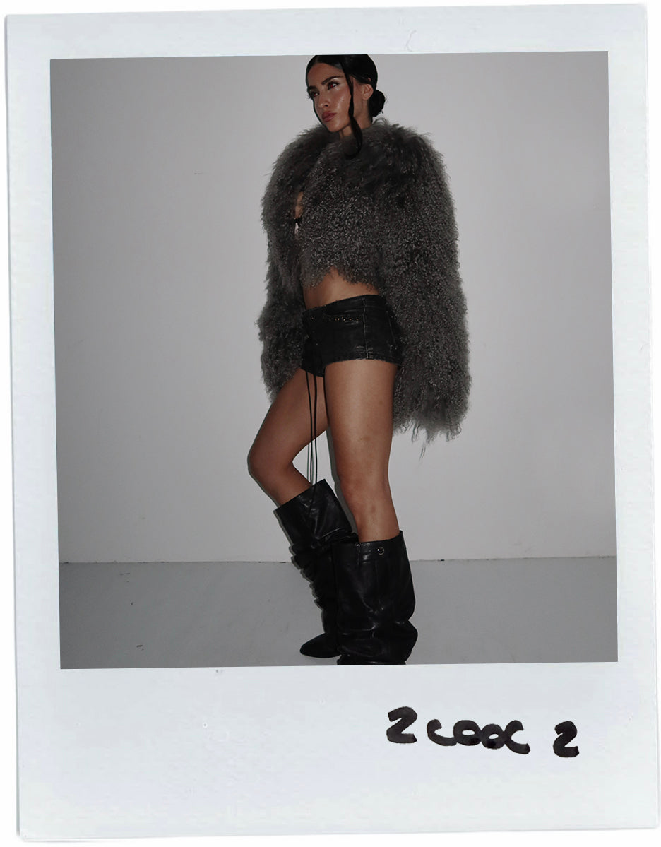 FANCI CLUB CROPPED FUR COAT (NUEVO CON ETIQUETA)