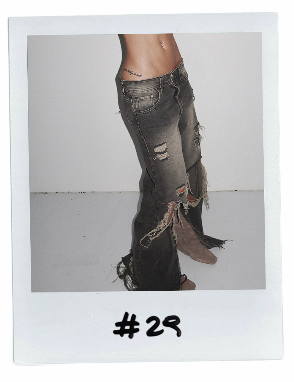 MARIA CHER DISTRESSED WASHED DENIM JEANS