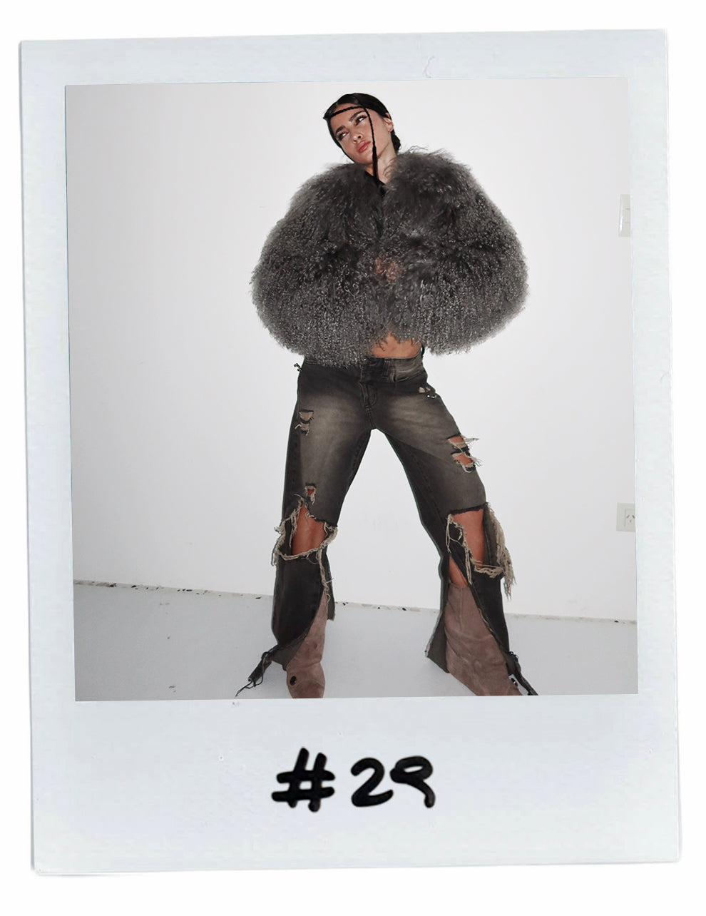 MARIA CHER DISTRESSED WASHED DENIM JEANS