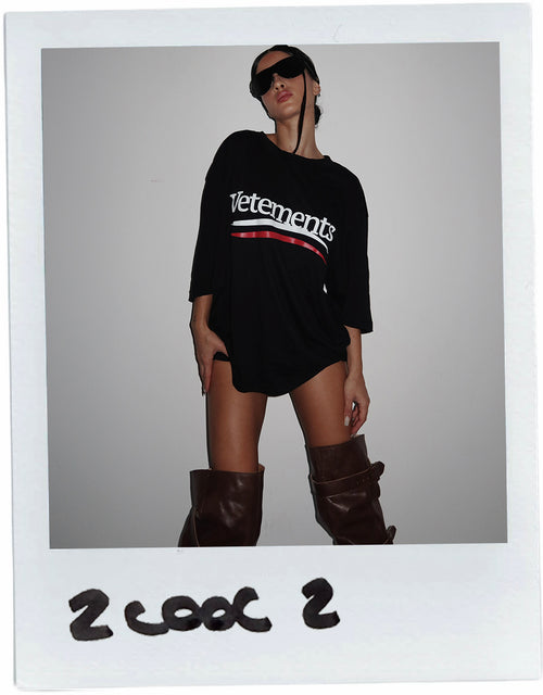 BLACK VINTAGE TSHIRT